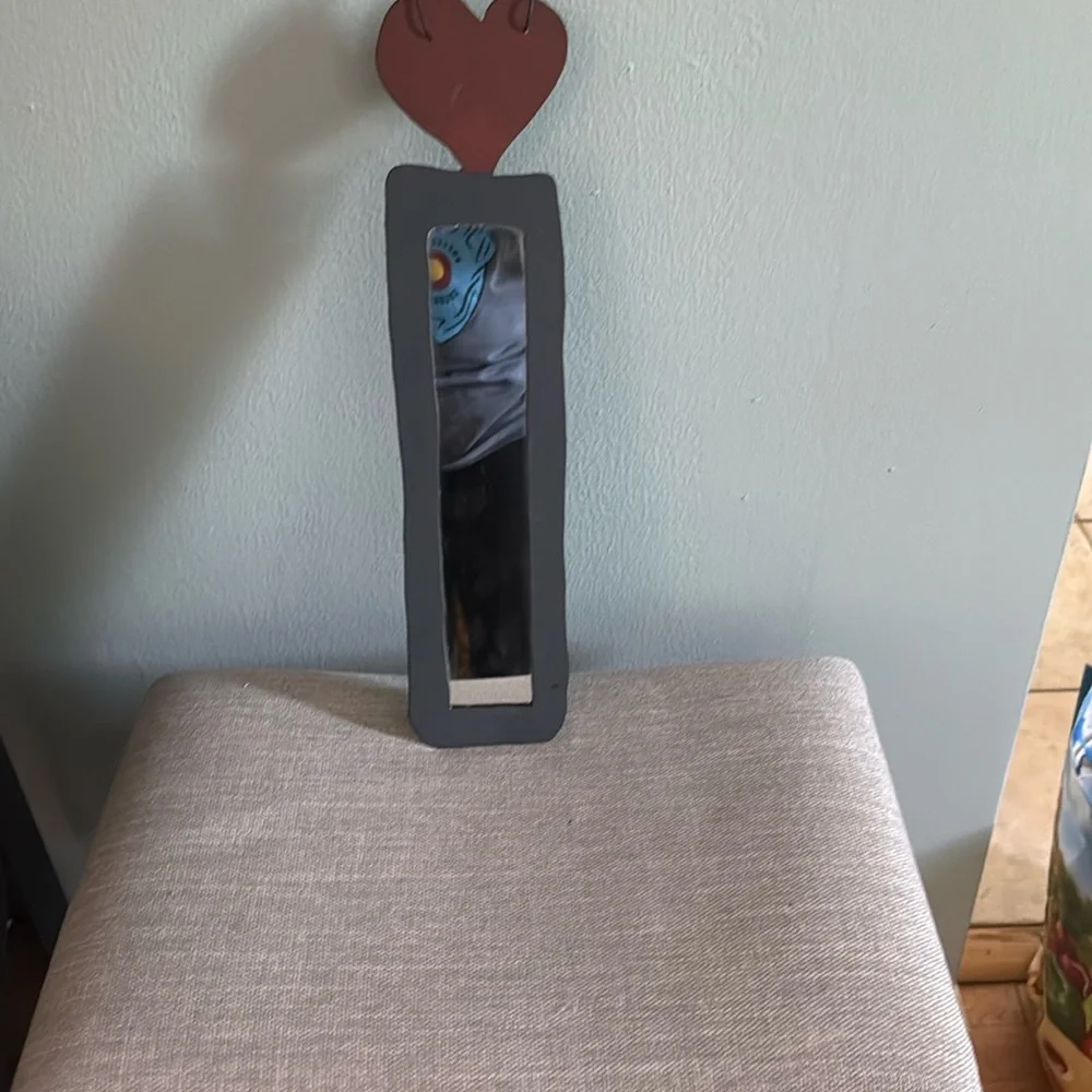 Heart Accent Wall Mirror